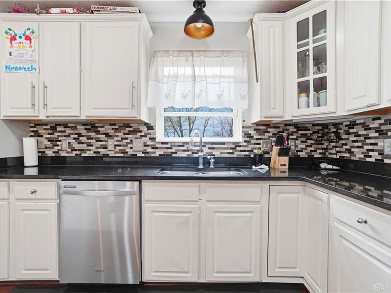 2418 Gardner Drive, Fairborn, OH 45324 Photo 25