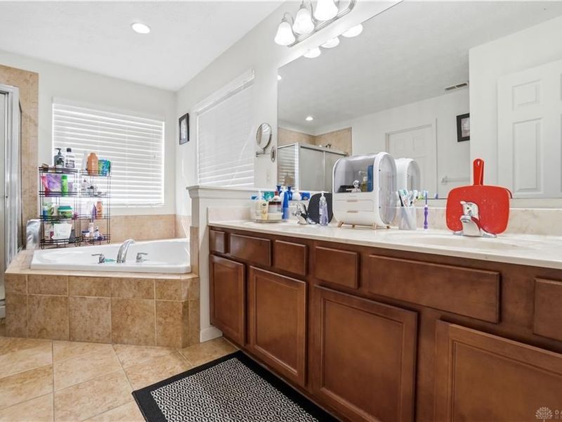 2418 Gardner Drive, Fairborn, OH 45324 Photo 44