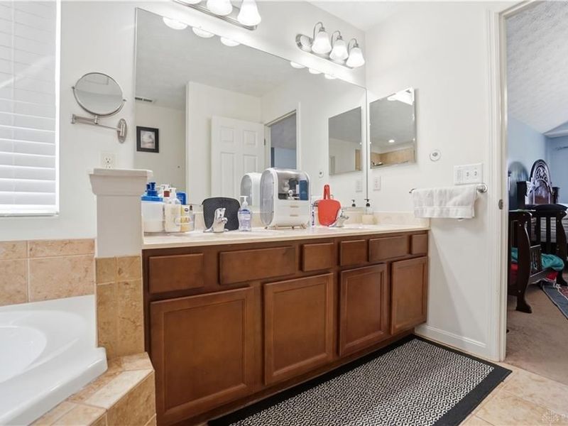 2418 Gardner Drive, Fairborn, OH 45324 Photo 46