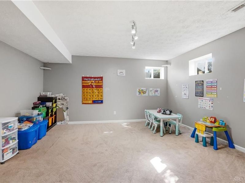 2418 Gardner Drive, Fairborn, OH 45324 Photo 58