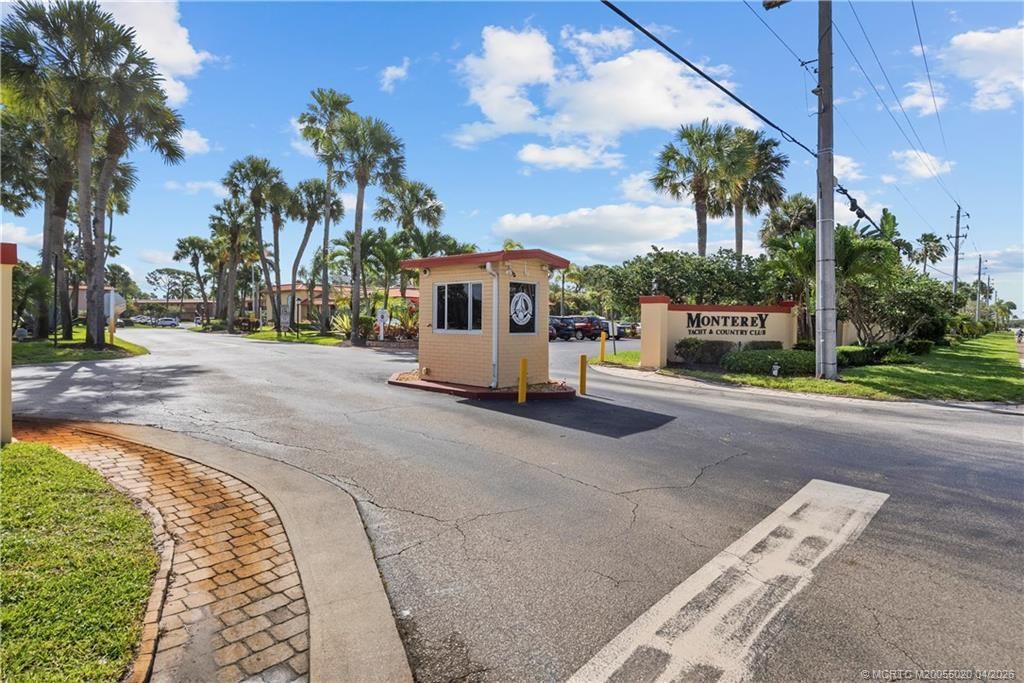 1949 SW Palm City Road, Unit 25C, Stuart, FL 34994 Photo