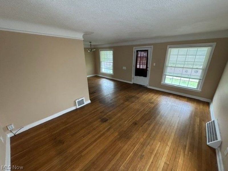 21601 Morris Avenue, Euclid, OH 44123 Photo 3