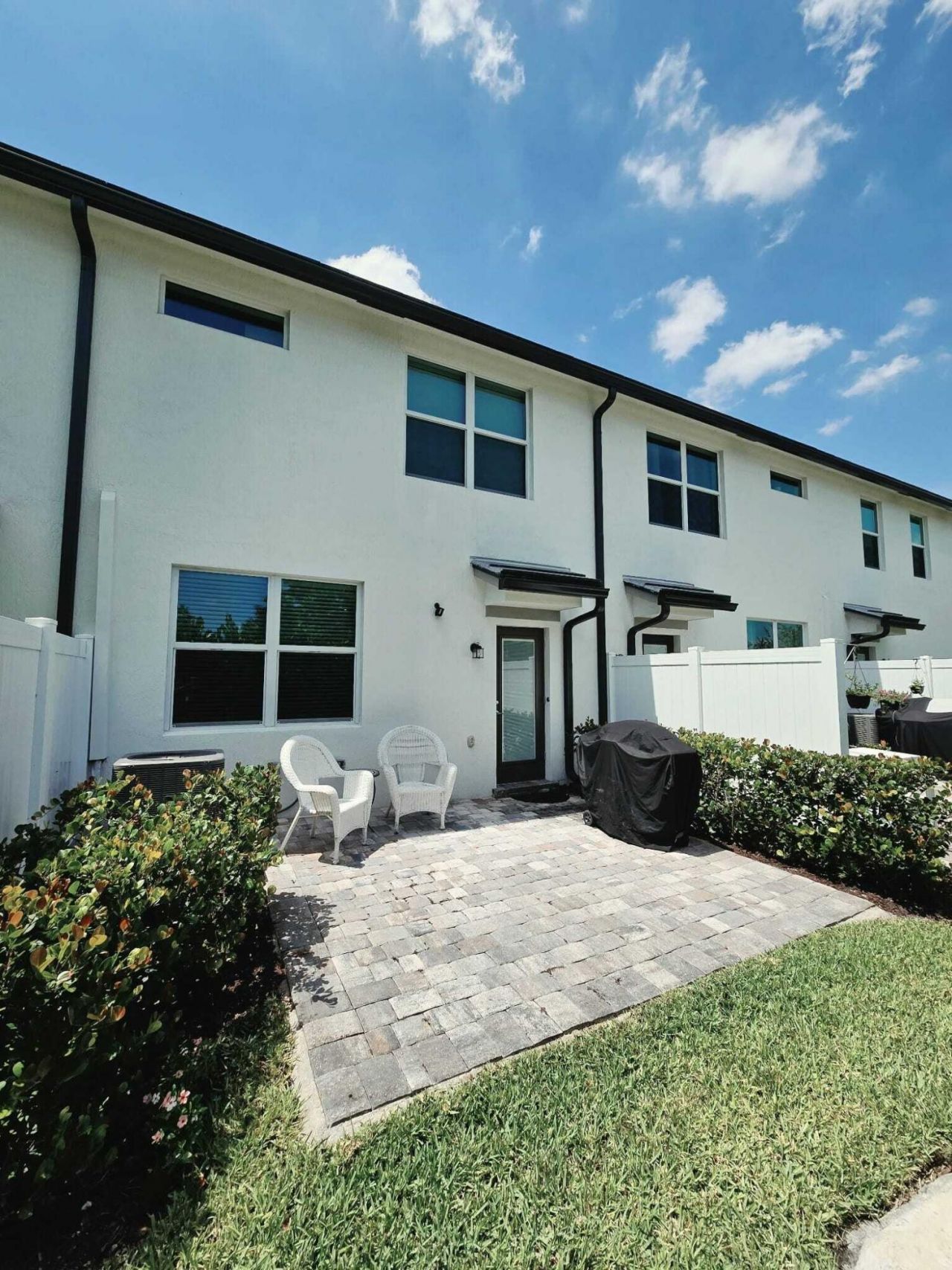 3213 Watercress Drive, Lauderdale Lakes, FL 33311 Photo