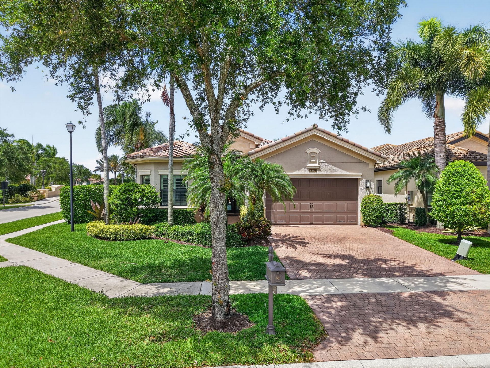 8247 Lawson Bridge Lane, Delray Beach, FL 33446 Photo