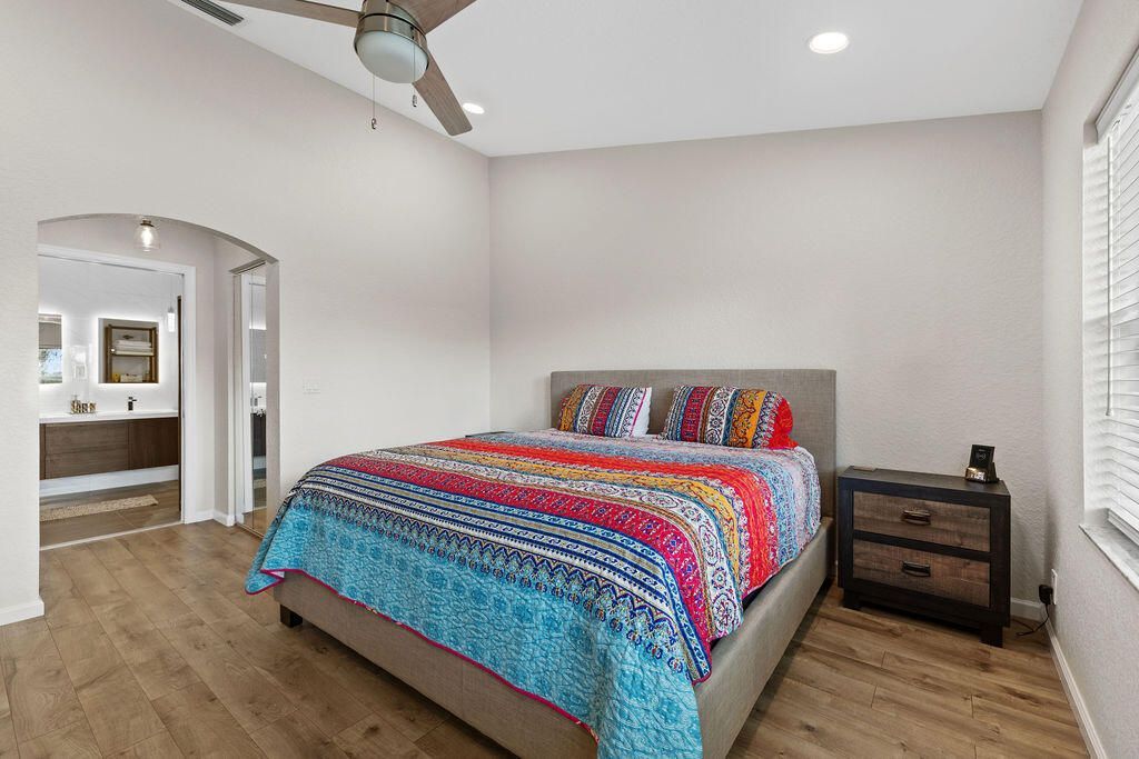 8050 Aberdeen Drive, Unit 202, Boynton Beach, FL 33472 Photo