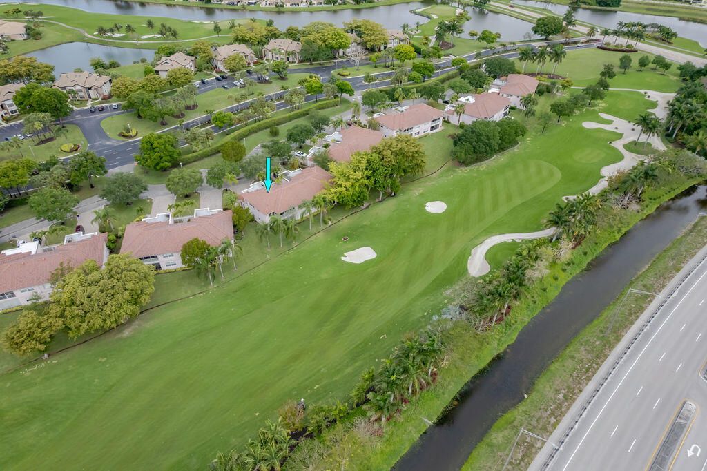 8050 Aberdeen Drive, Unit 202, Boynton Beach, FL 33472 Photo