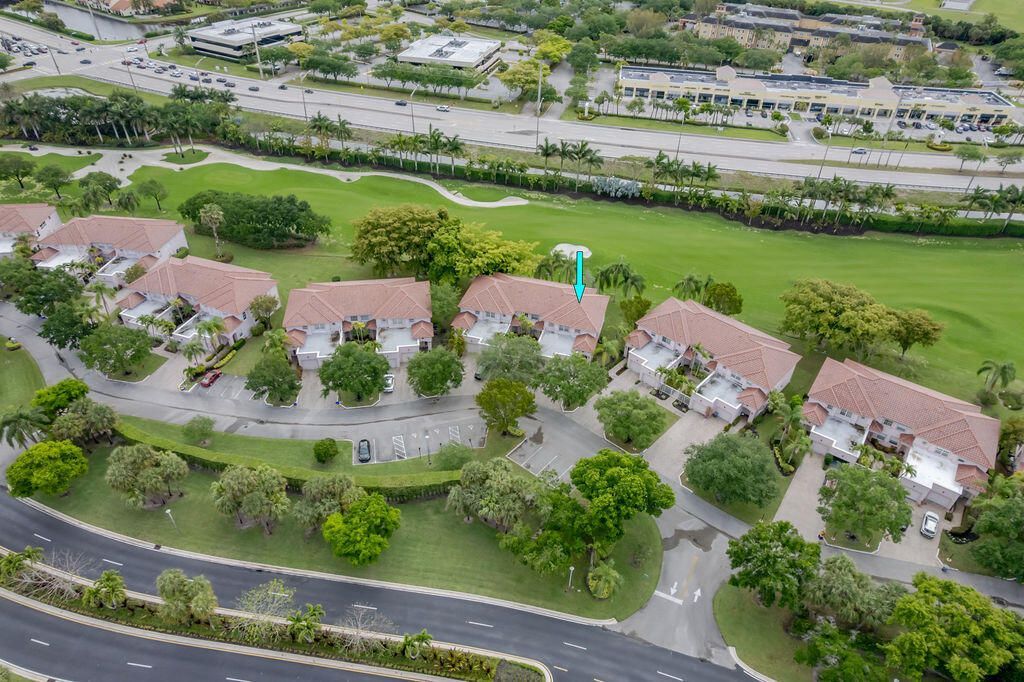 8050 Aberdeen Drive, Unit 202, Boynton Beach, FL 33472 Photo