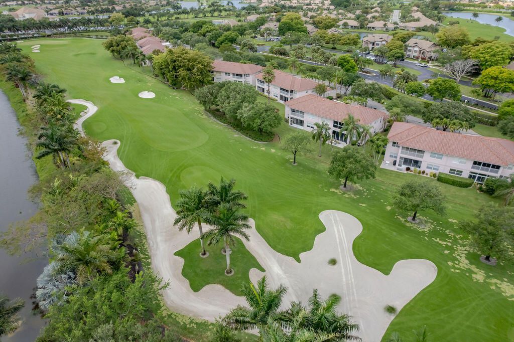 8050 Aberdeen Drive, Unit 202, Boynton Beach, FL 33472 Photo