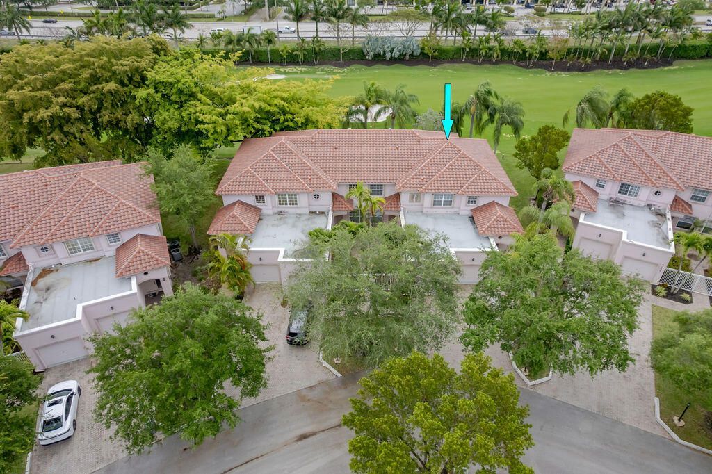 8050 Aberdeen Drive, Unit 202, Boynton Beach, FL 33472 Photo