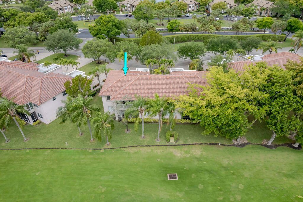 8050 Aberdeen Drive, Unit 202, Boynton Beach, FL 33472 Photo
