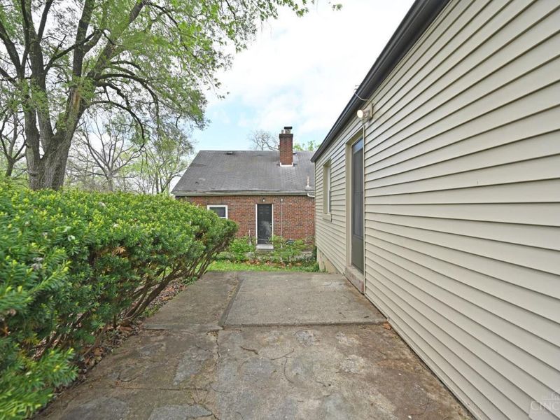 2445 Nova Avenue, Cincinnati, OH 45238 Photo 22