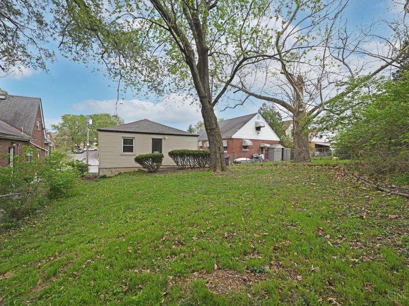 2445 Nova Avenue, Cincinnati, OH 45238 Photo 26