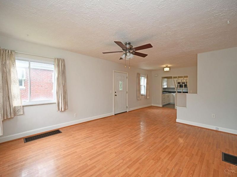 2445 Nova Avenue, Cincinnati, OH 45238 Photo 6