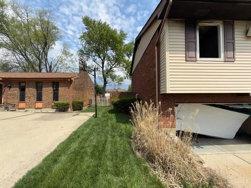 2978 Regal Lane, Colerain Township, OH 45251 Photo 6