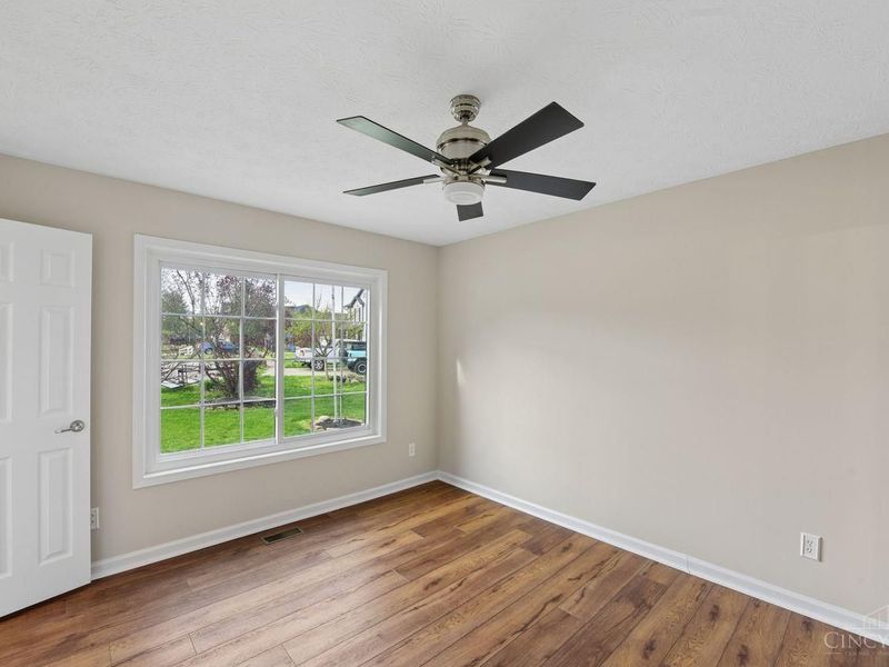 874 Ginger Ridge Drive, Trenton, OH 45067 Photo 11