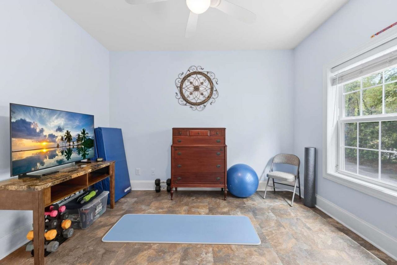 33 Deer Moss Ct. Photo 22