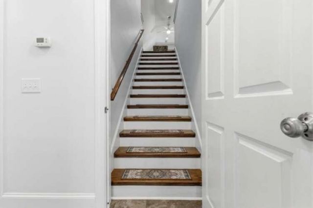 33 Deer Moss Ct. Photo 24