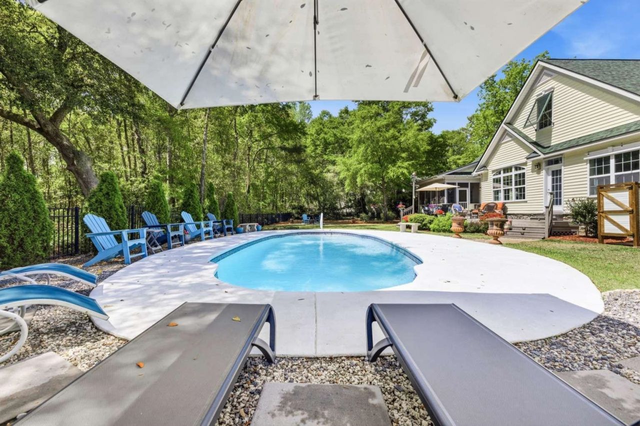 33 Deer Moss Ct. Photo 37