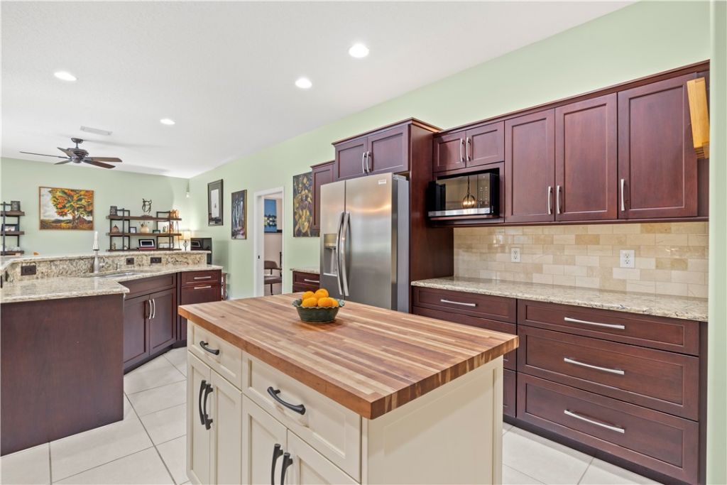 3315 65th Avenue, Vero Beach, FL 32966 Photo