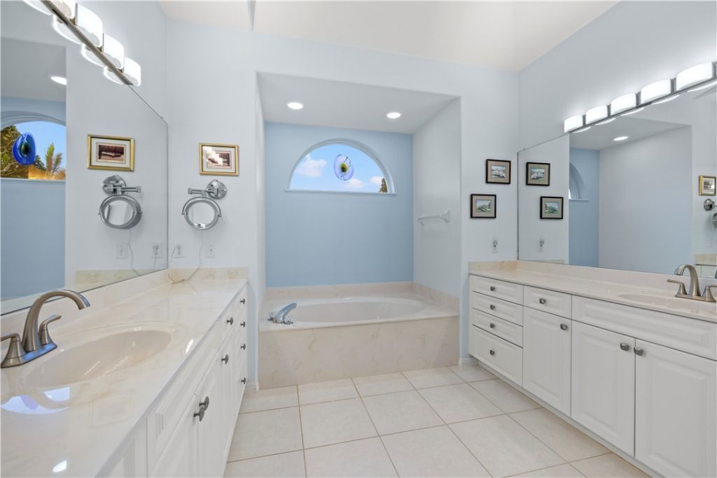 3315 65th Avenue, Vero Beach, FL 32966 Photo