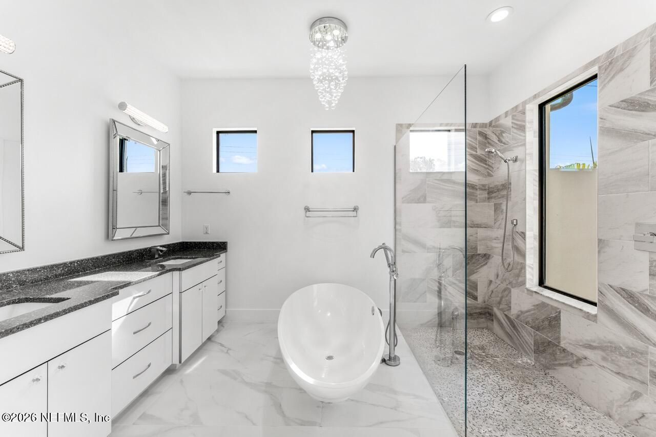 2355 N Riverside Drive, Melbourne, FL 32903 Photo