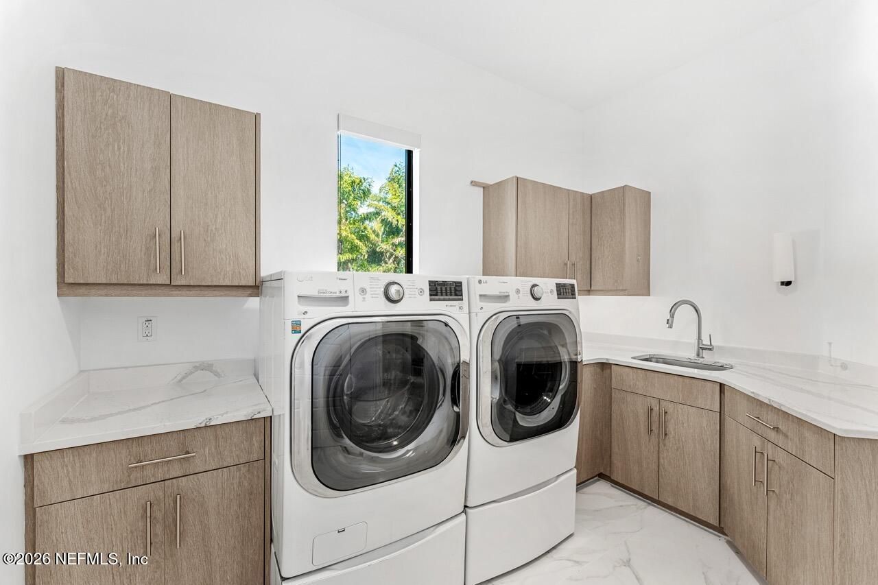 2355 N Riverside Drive, Melbourne, FL 32903 Photo