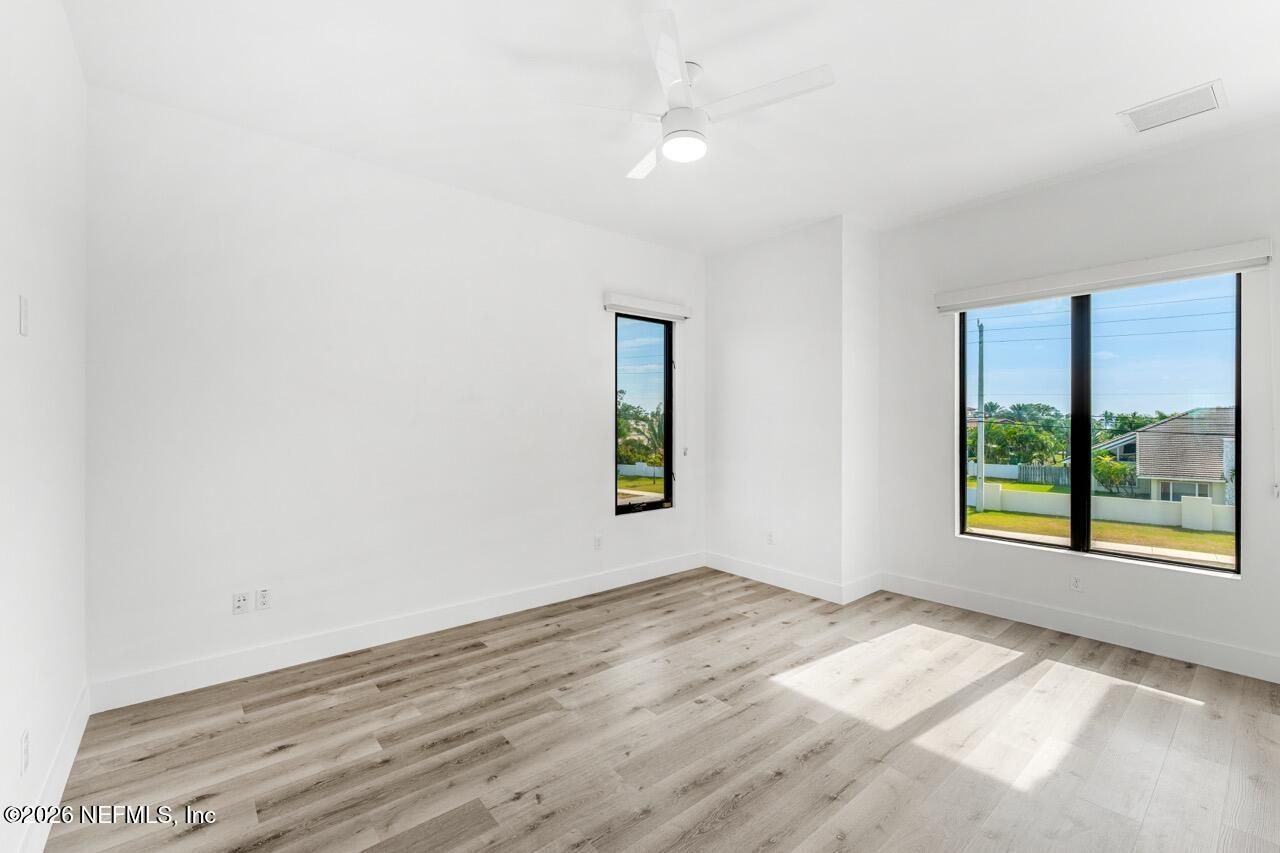 2355 N Riverside Drive, Melbourne, FL 32903 Photo