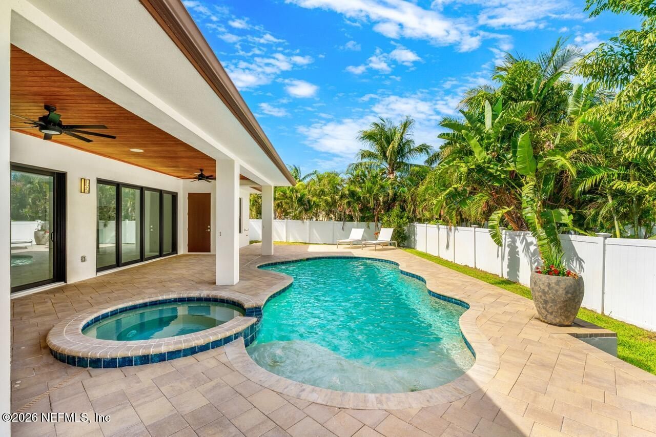 2355 N Riverside Drive, Melbourne, FL 32903 Photo