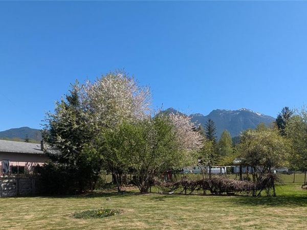 1430 Phye Pl, Sayward, BC V0N 1R0