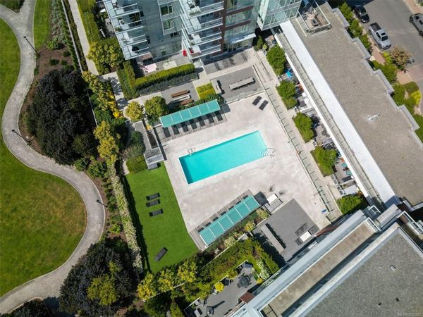 70 Saghalie Rd, Unit 103, Victoria, BC V9A 0G9