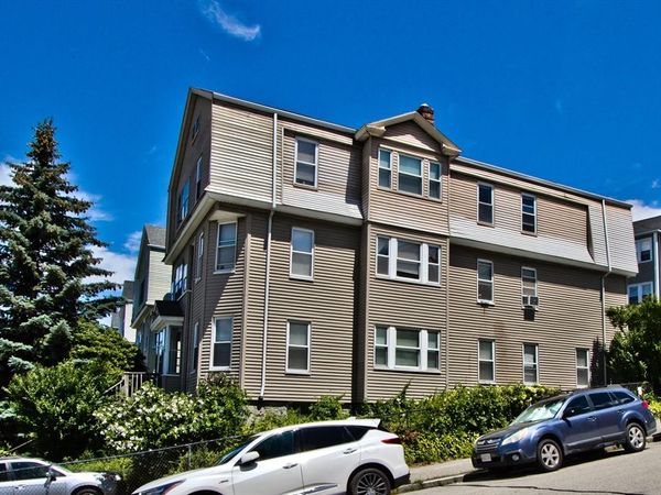 51 Sterling St, Unit 3, Worcester, MA 01610