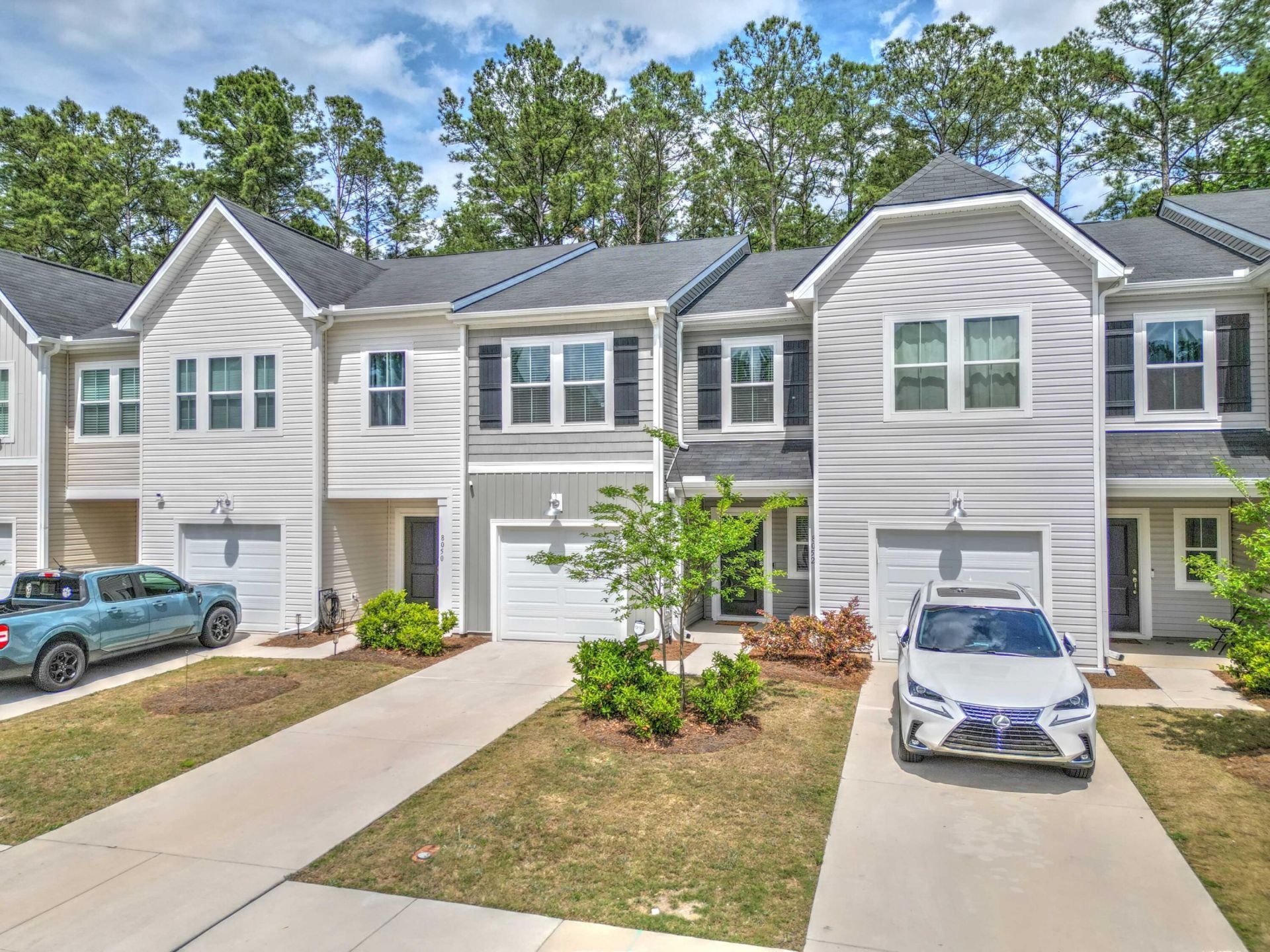 8052 Reagan Way Photo 15