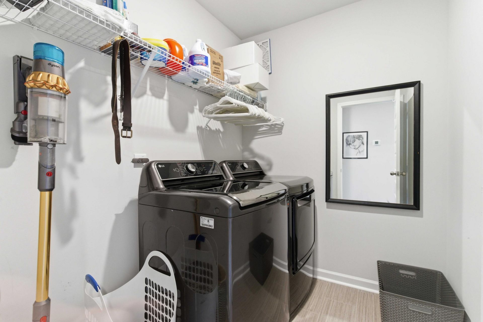 8052 Reagan Way Photo 35