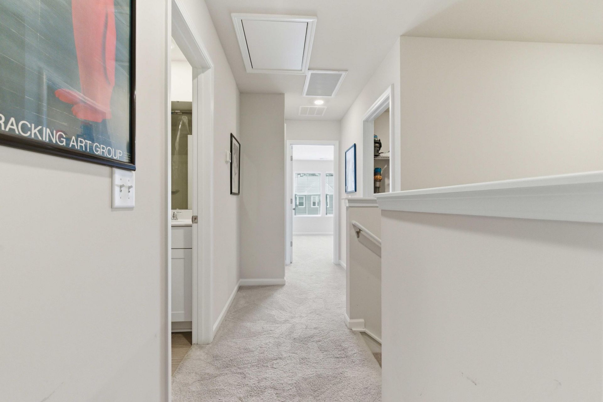 8052 Reagan Way Photo 41