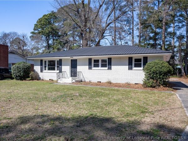 411 Lafayette Street, Clinton, NC 28328