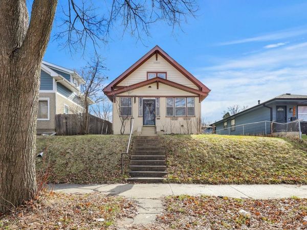 3526 James Avenue N, Minneapolis, MN 55412
