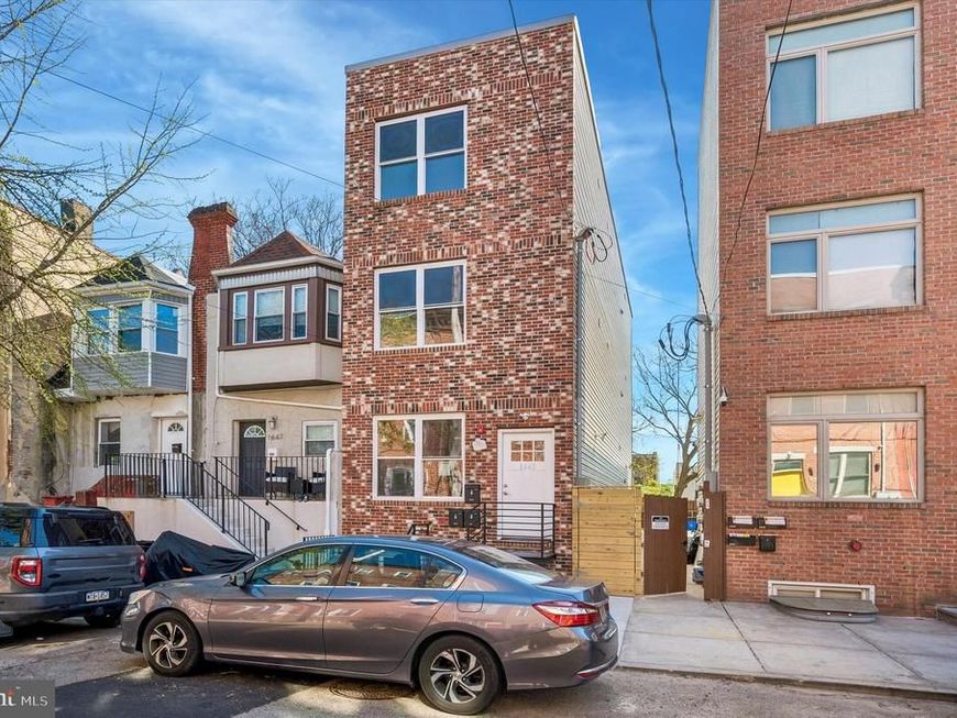 1645 N Marshall Street, Unit 2, Philadelphia, PA 19122 Main Photo