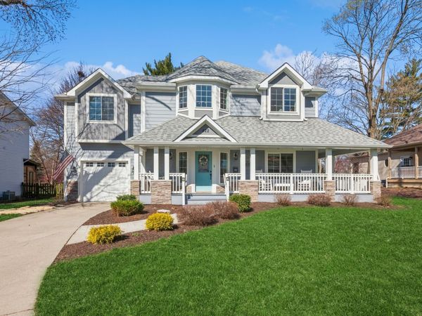 422 Logan Avenue , Geneva, IL 60134