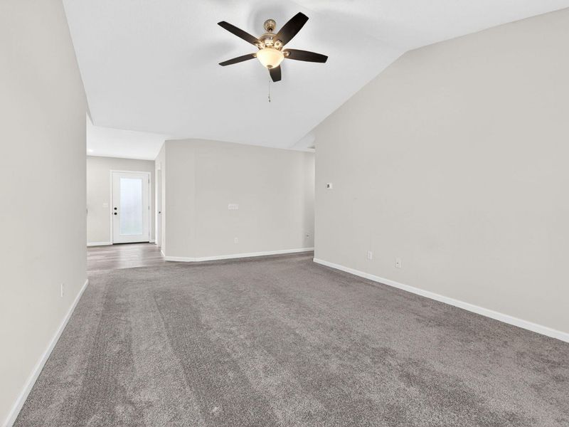 1645 Wright Street, Unit 10, Bellefontaine, OH 43311 Photo 10