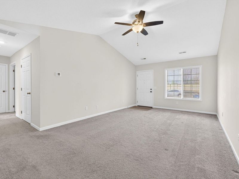 1645 Wright Street, Unit 10, Bellefontaine, OH 43311 Photo 11