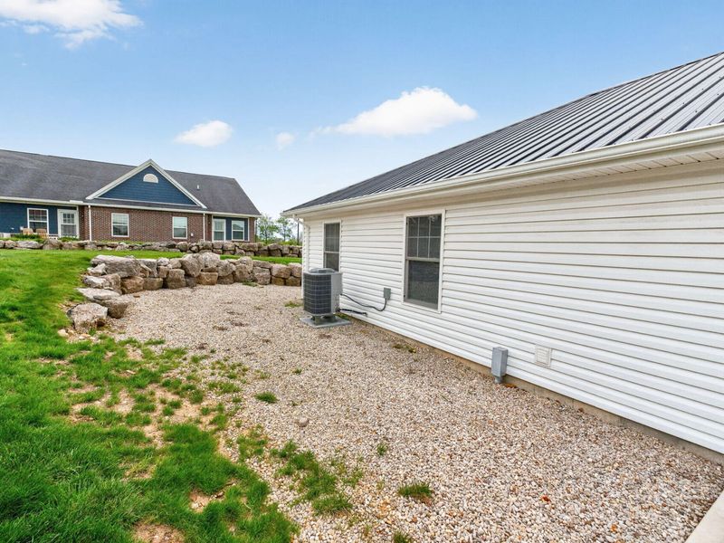 1645 Wright Street, Unit 10, Bellefontaine, OH 43311 Photo 5