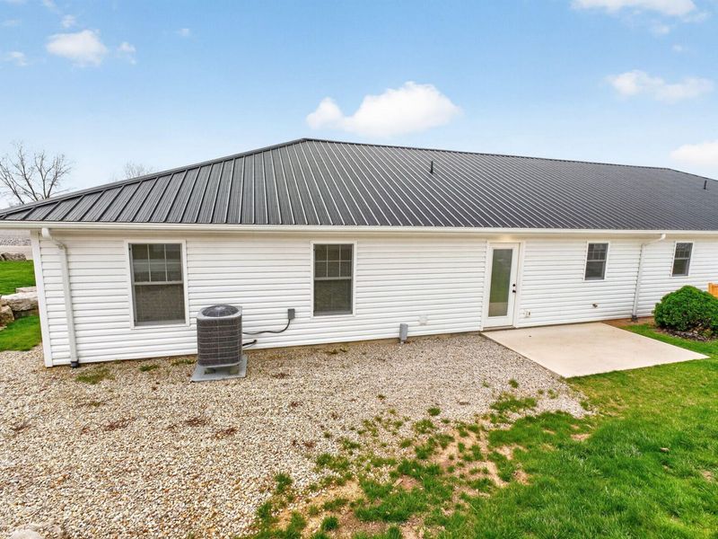 1645 Wright Street, Unit 10, Bellefontaine, OH 43311 Photo 7