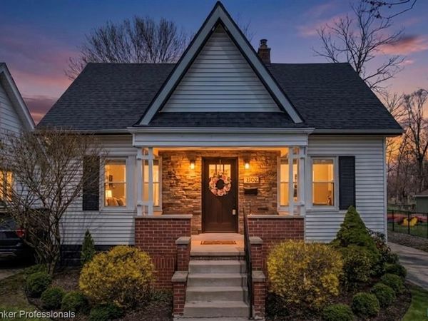 1302 Butternut Avenue, Royal Oak, MI 48073