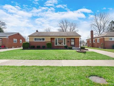 28995 Hathaway Street, Livonia, MI 48150