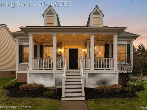 43181 Emerson Way, Novi, MI 48377