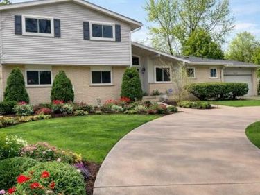 19339 Starlane Street, Southfield, MI 48075