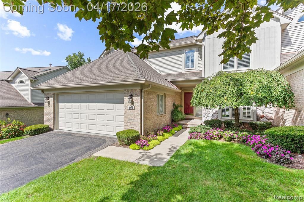 109 Hampton Court Northville, MI 48168
