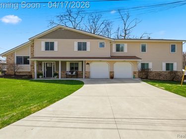 3389 Shawnee Lane, Waterford Twp, MI 48329