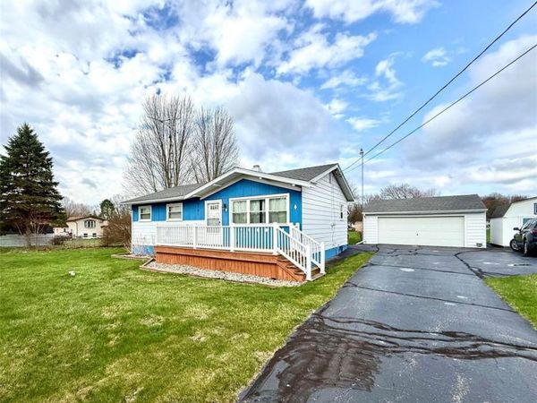 5101 Arbor Lane, Genesee Twp, MI 48506