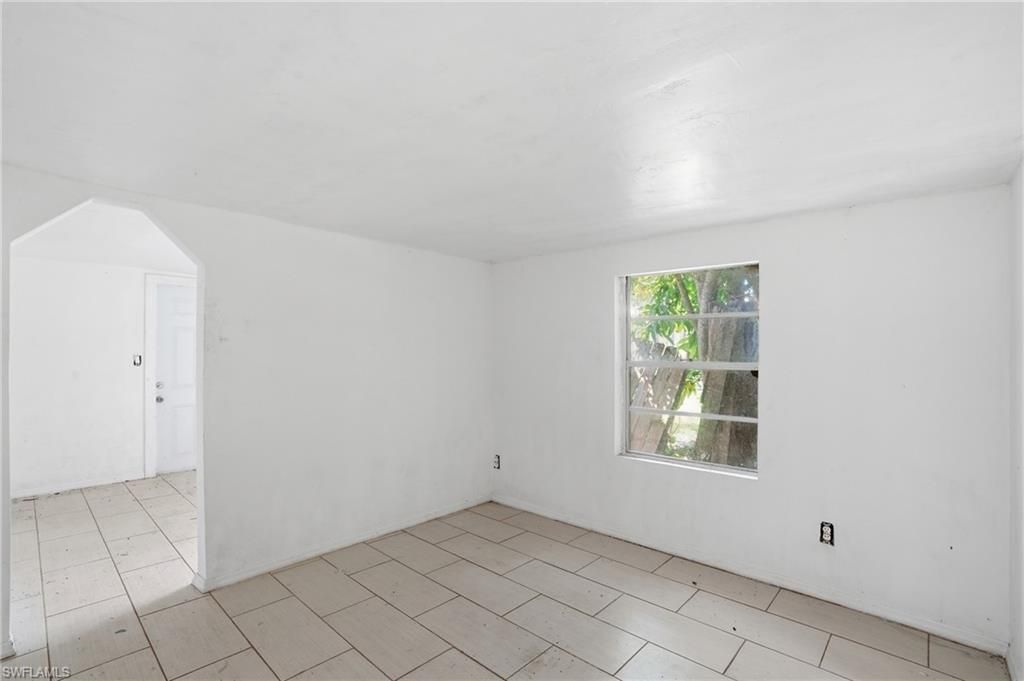78 Victoria Dr, North Fort Myers, FL 33917 Photo